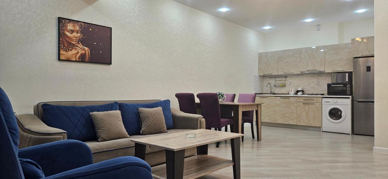 Park Azure Comfortable Apartment Baku Bagian luar foto