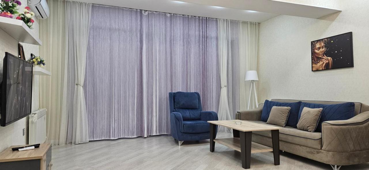 Park Azure Comfortable Apartment Baku Bagian luar foto