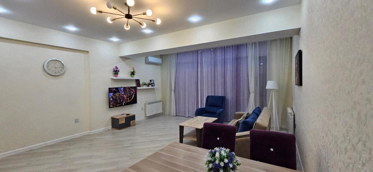 Park Azure Comfortable Apartment Baku Bagian luar foto