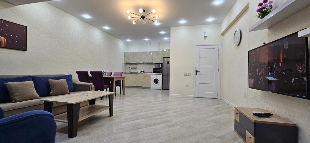 Park Azure Comfortable Apartment Baku Bagian luar foto